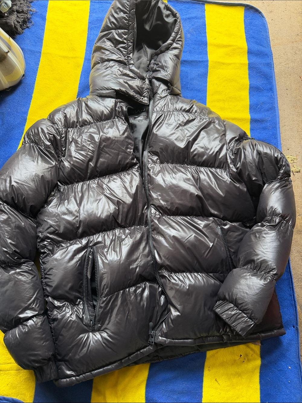 Men's Black Hooded Puffer Jacket